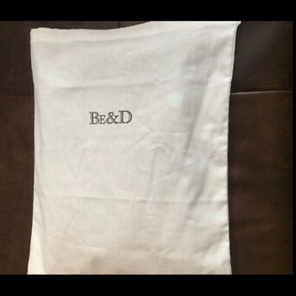 BE & D Green Ruffle Leather Kan Kan Shoulder Bag/Clutch - Picture 8 of 8